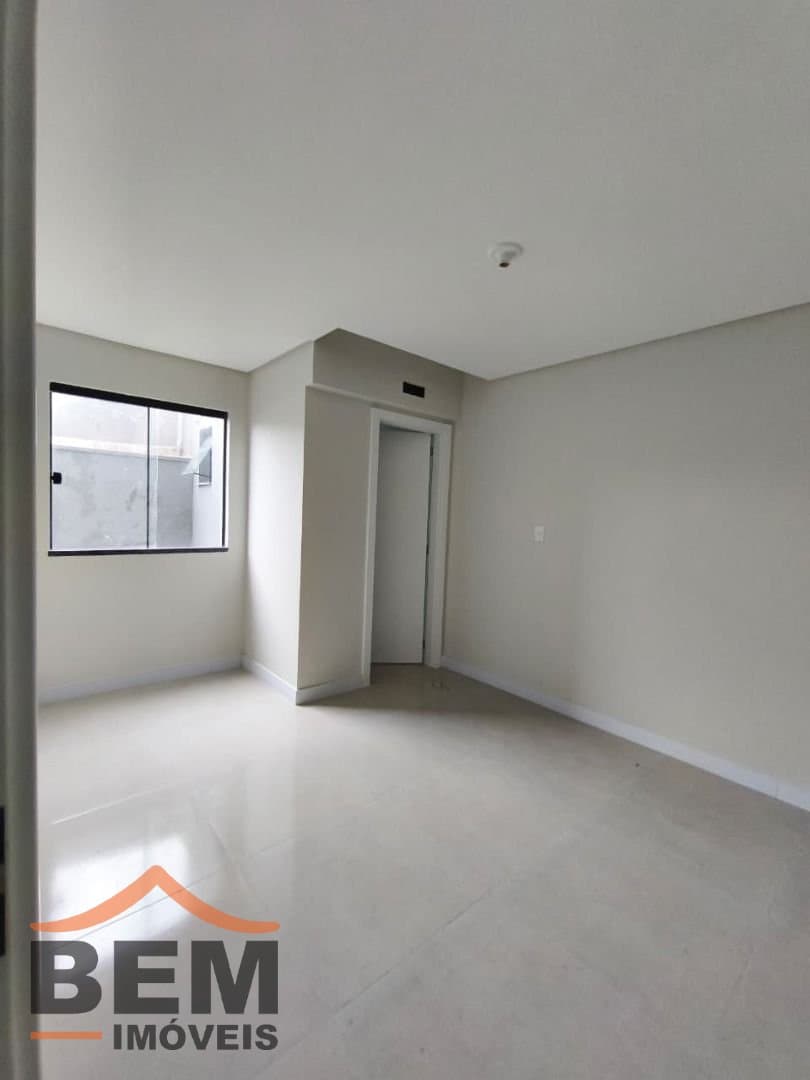Apartamento para Venda com 3 quartos e 90m² no bairro São Vicente, em Itajaí