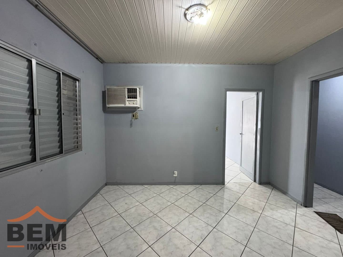 Casa para Venda com 3 quartos e 104m² no bairro São João, em Itajaí