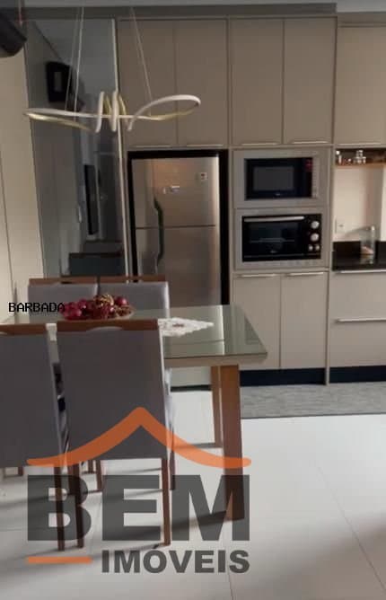Apartamento para Venda com 2 quartos e 87m² no bairro Tabuleiro, em Camboriú
