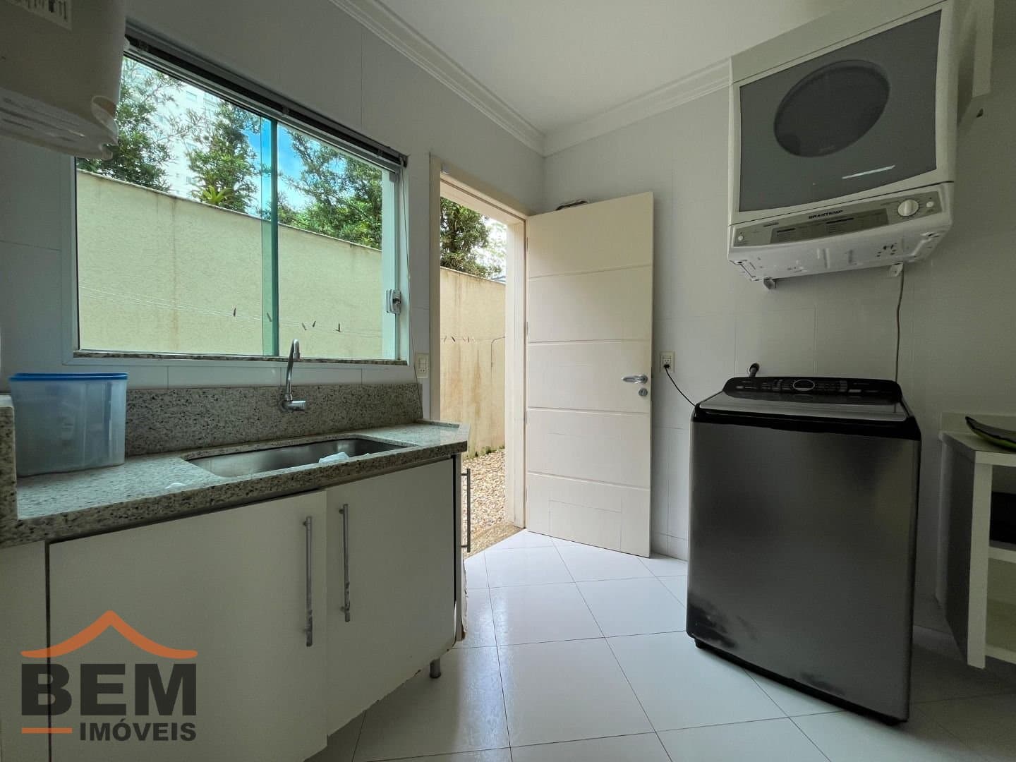 Casa para Venda com 3 quartos e 380m² no bairro Ressacada, em Itajaí