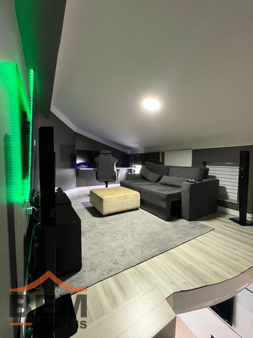 Casa para Venda com 3 quartos e 380m² no bairro Ressacada, em Itajaí