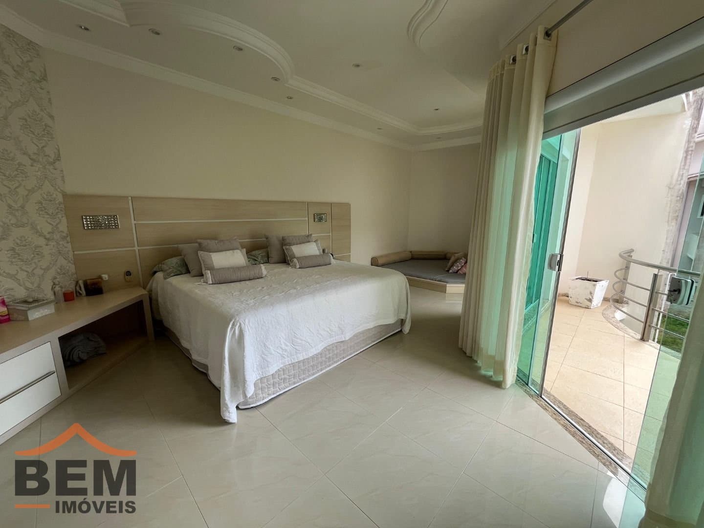 Casa para Venda com 3 quartos e 380m² no bairro Ressacada, em Itajaí