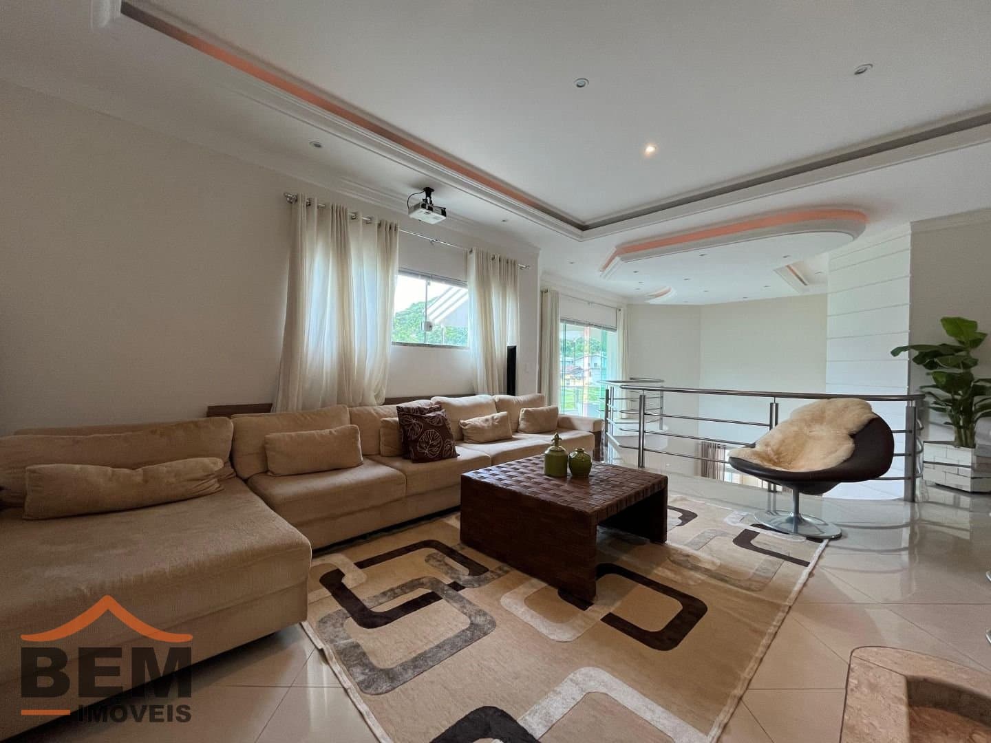 Casa para Venda com 3 quartos e 380m² no bairro Ressacada, em Itajaí