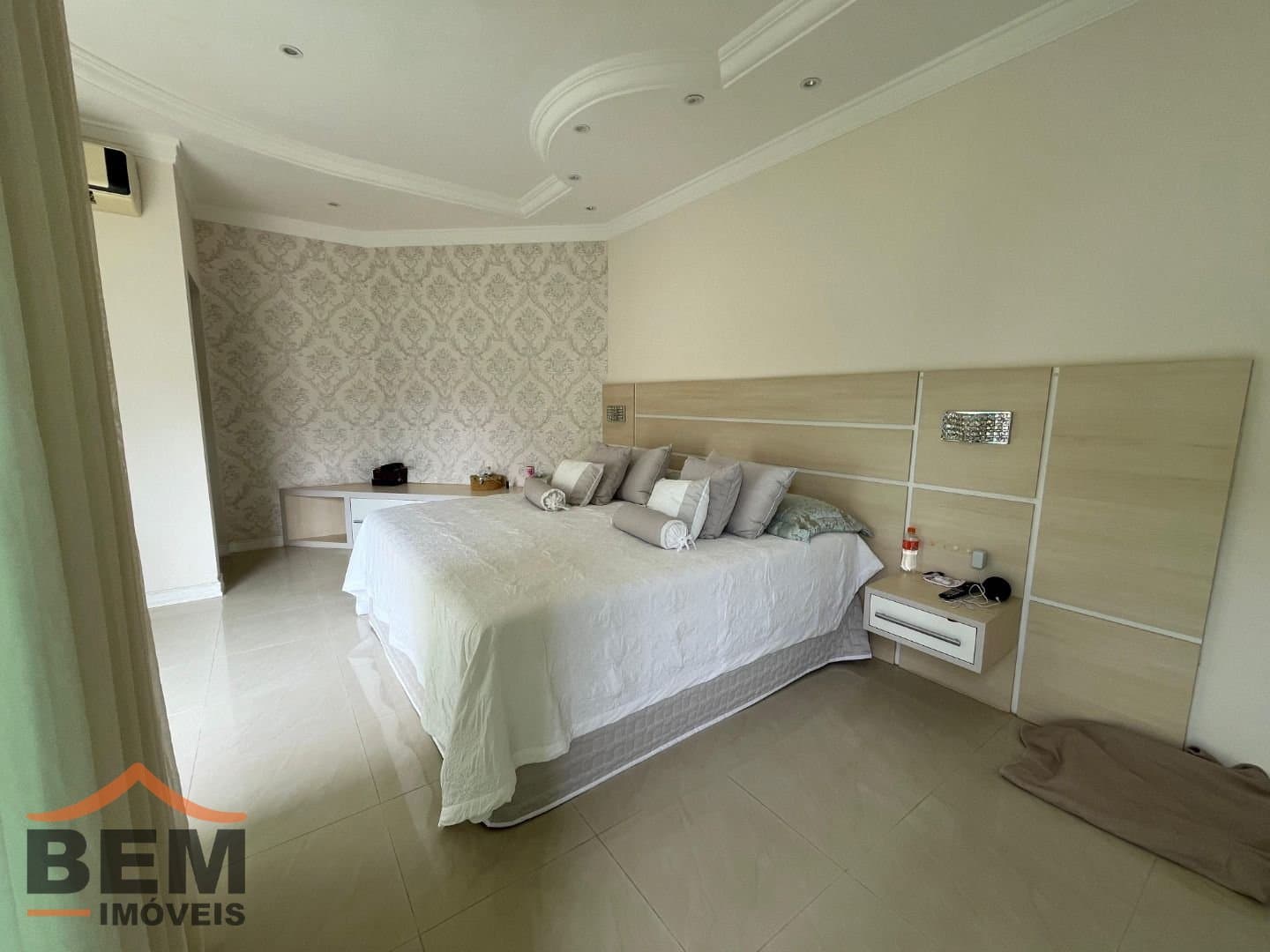 Casa para Venda com 3 quartos e 380m² no bairro Ressacada, em Itajaí