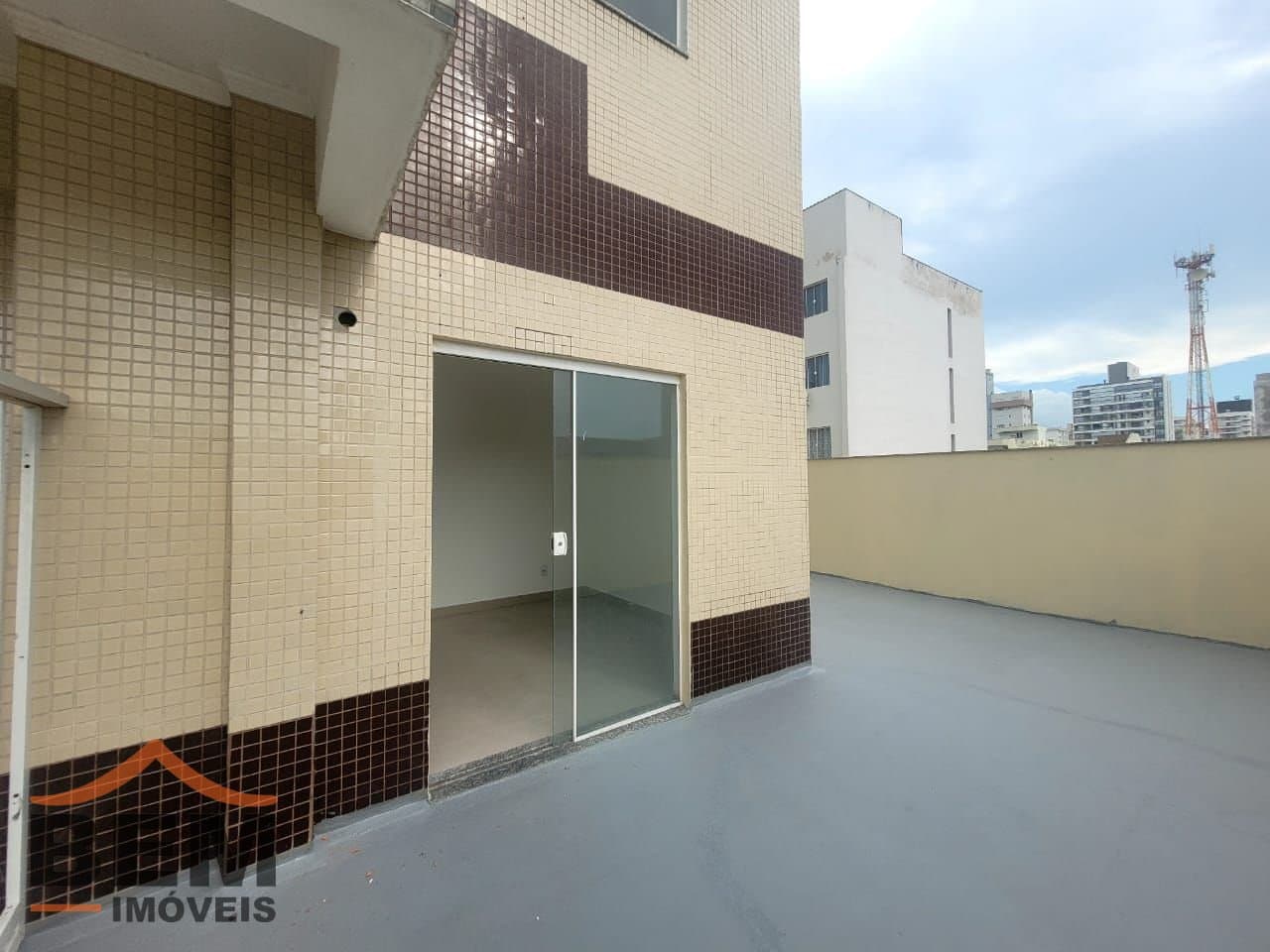Apartamento para Locação com 2 quartos e 50m² no bairro Centro, em Navegantes