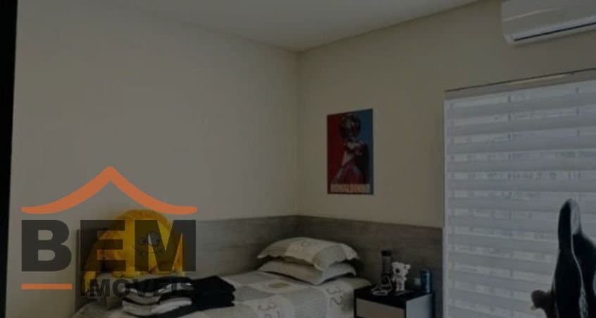 Casa para Venda com 3 quartos e 180m² no bairro São João, em Itajaí