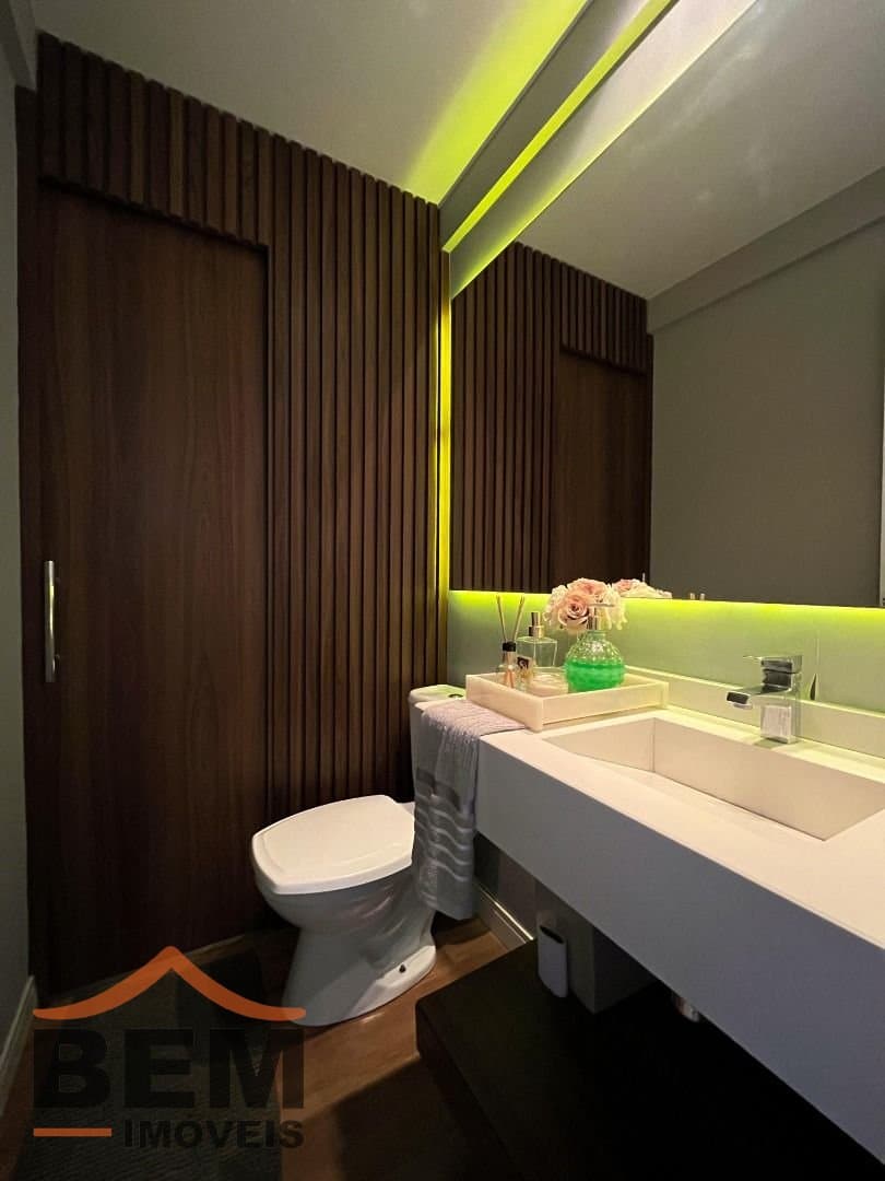 Apartamento para Venda com 2 quartos e 74m² no bairro São Judas, em Itajaí