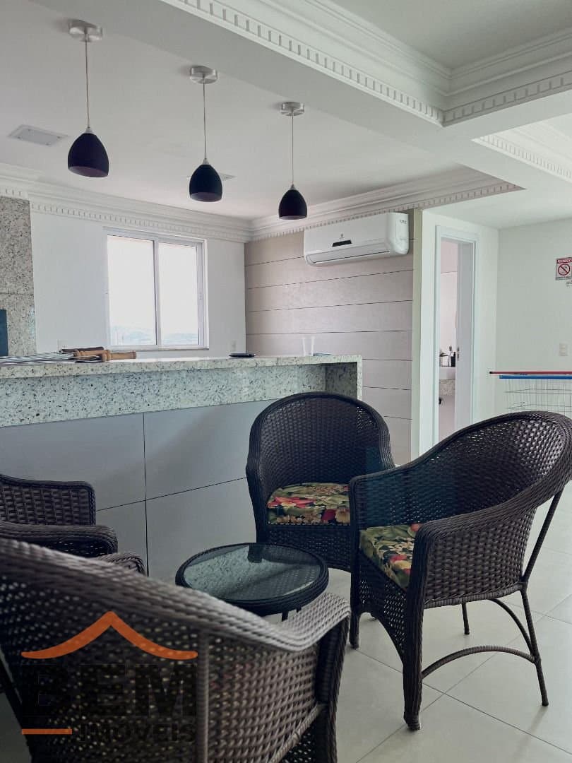 Apartamento para Venda com 2 quartos e 74m² no bairro São Judas, em Itajaí