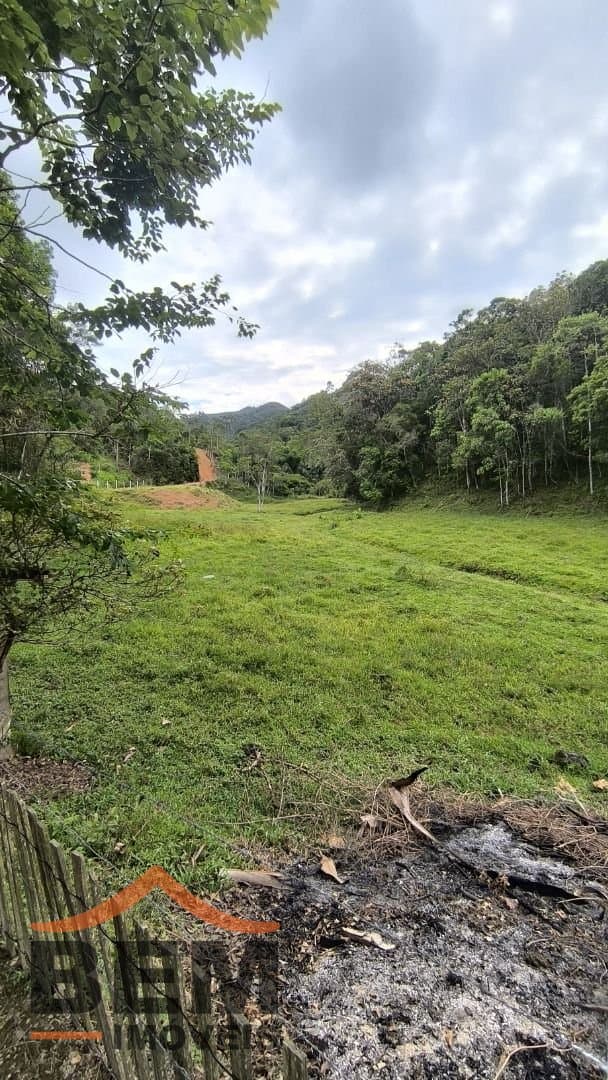 Sítio para Venda com 3 quartos no bairro Brilhante II, em Itajaí
