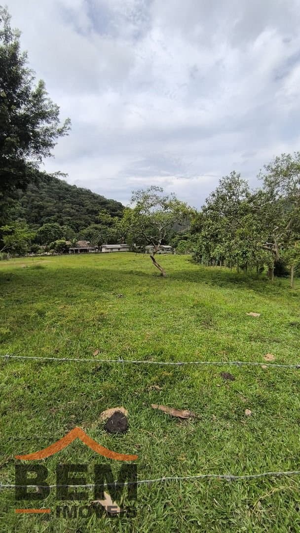 Sítio para Venda com 3 quartos no bairro Brilhante II, em Itajaí