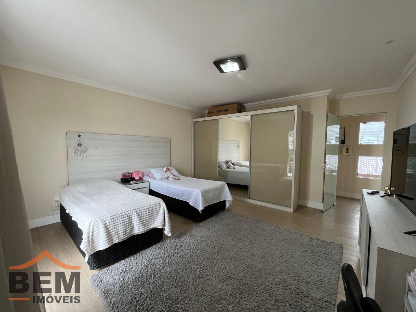 Casa para Venda com 3 quartos e 400m² no bairro São João, em Itajaí