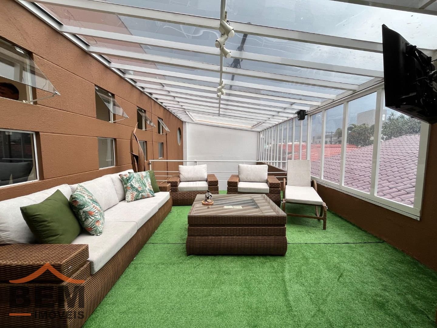 Casa para Venda com 3 quartos e 400m² no bairro São João, em Itajaí