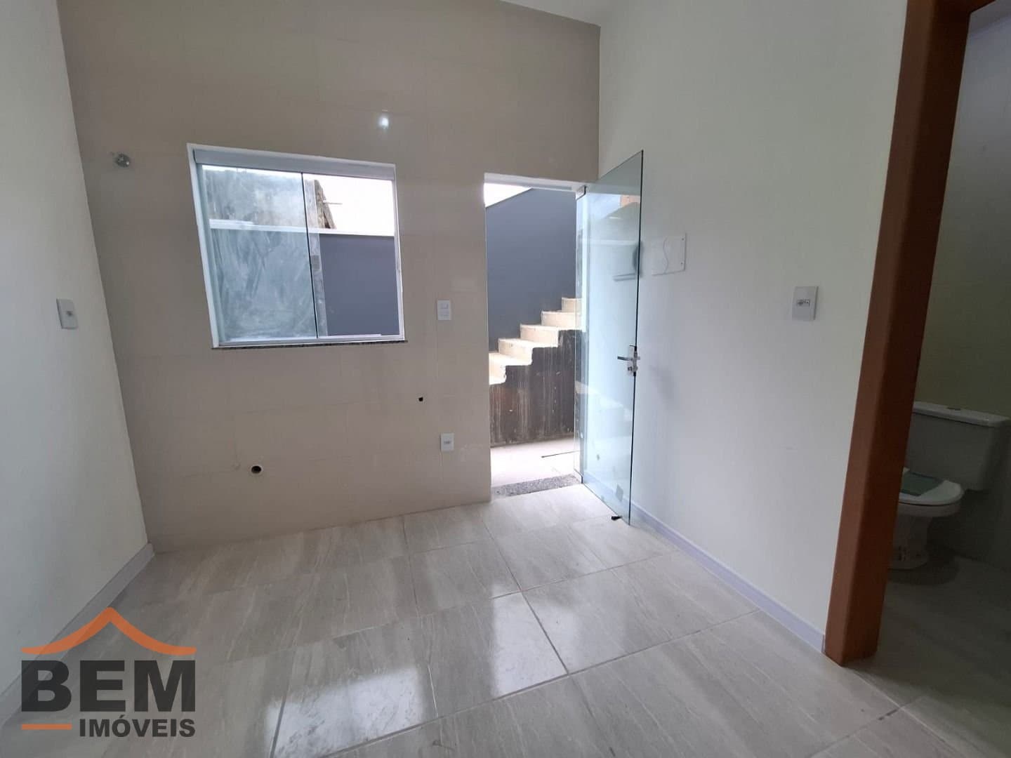 Apartamento para Locação com 2 quartos e 40m² no bairro Santa Regina, em Itajaí