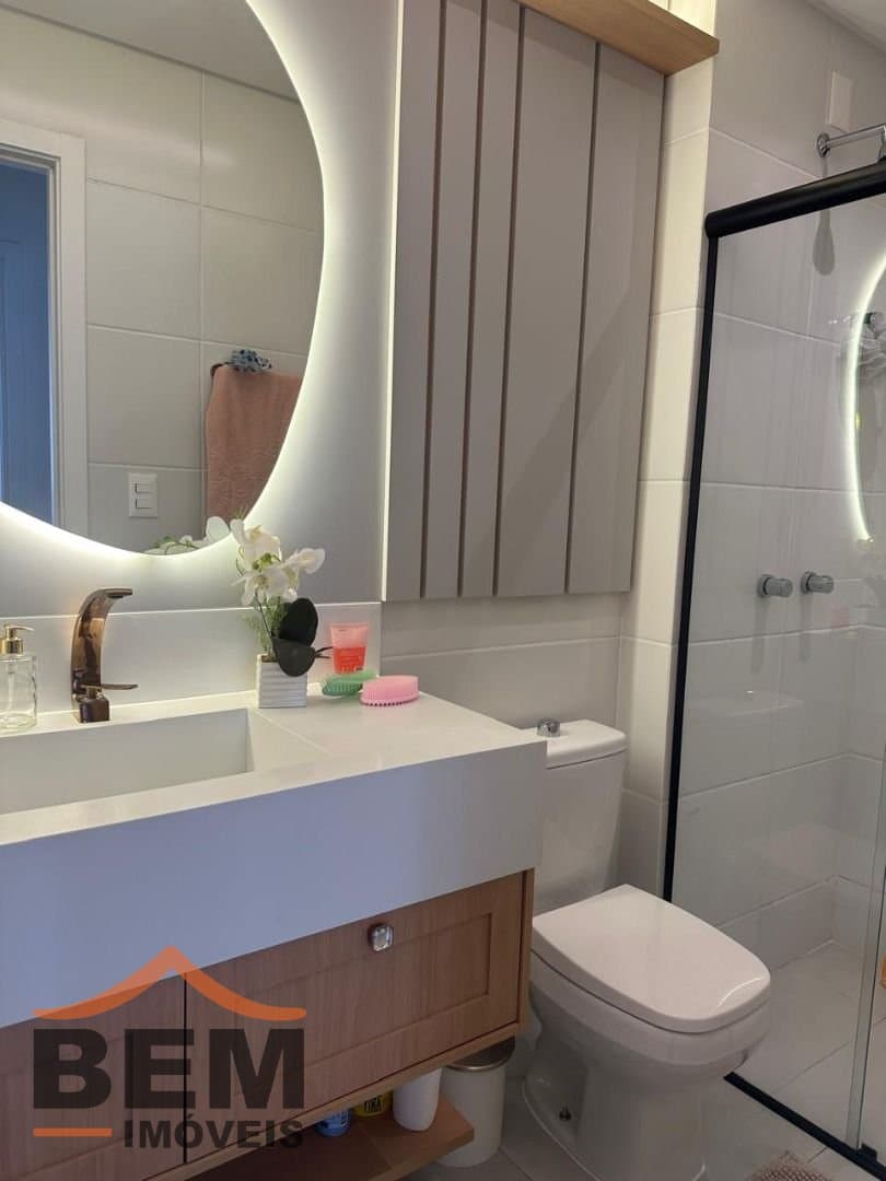 Apartamento para Venda com 3 quartos e 85m² no bairro Vila Operária, em Itajaí: 10 - BANHEIRO SUÍTE