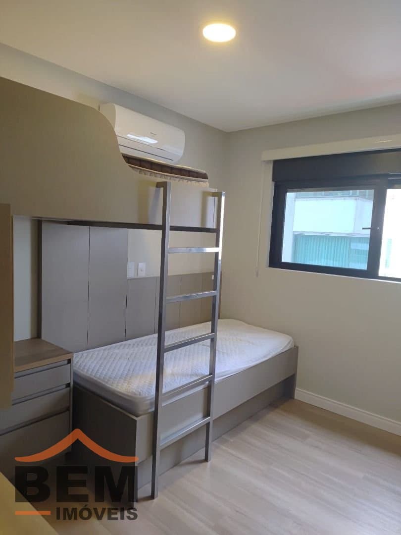 Apartamento para Venda com 3 quartos e 135m² no bairro Centro, em Balneário Piçarras