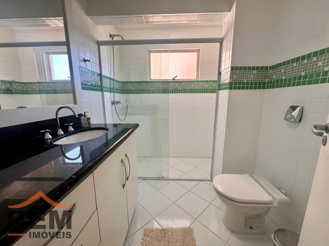 Apartamento para Venda com 4 quartos e 255m² no bairro Centro, em Itajaí