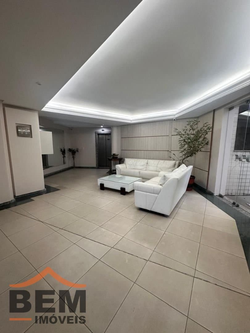 Apartamento para Venda com 4 quartos e 255m² no bairro Centro, em Itajaí