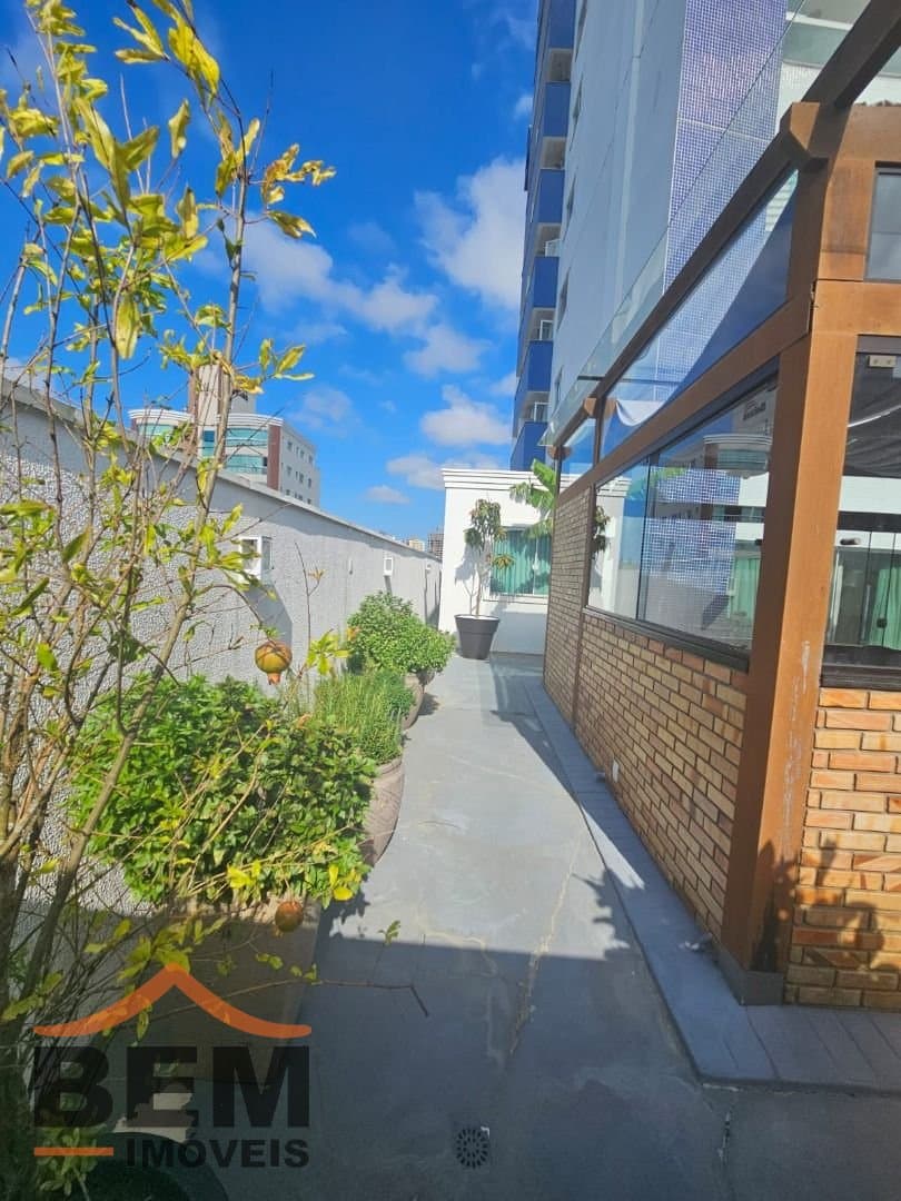 Apartamento para Venda com 3 quartos e 322m² no bairro Vila Operária, em Itajaí