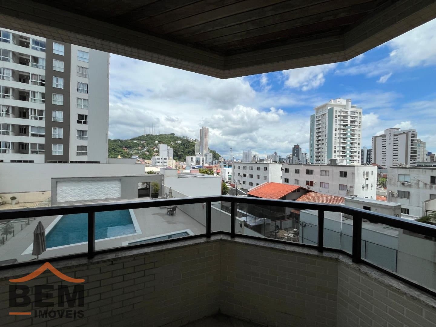 Apartamento para Venda com 3 quartos e 236m² no bairro Fazenda, em Itajaí