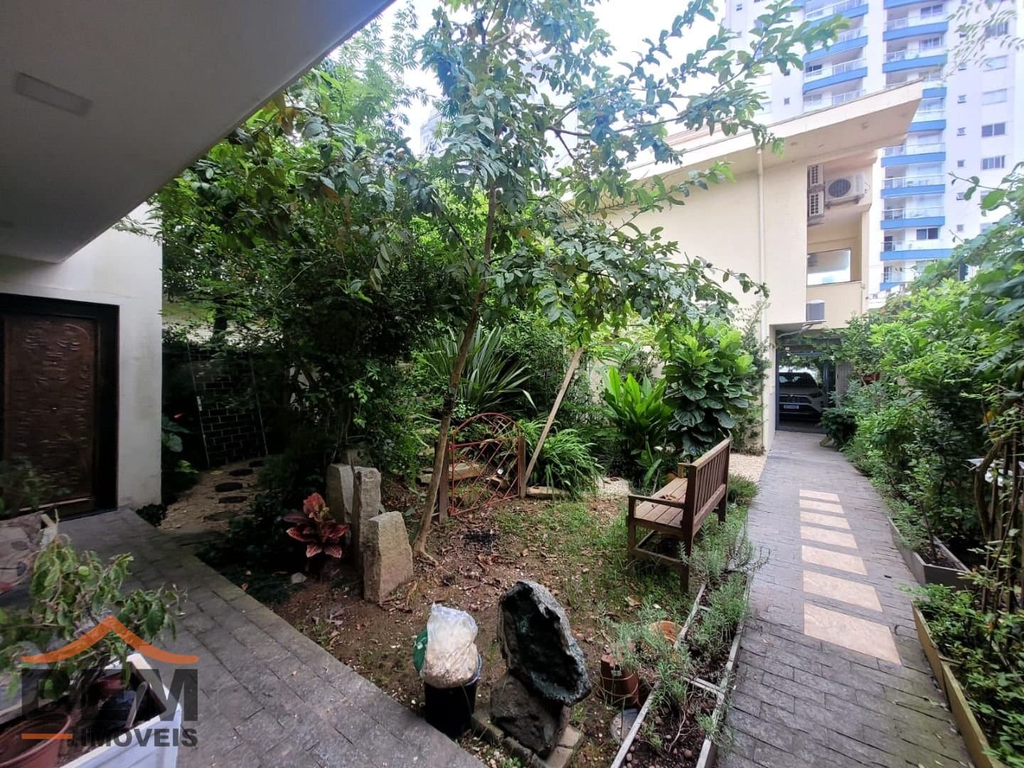 Salas/Conjuntos para Locação com 50m² no bairro Centro, em Itajaí