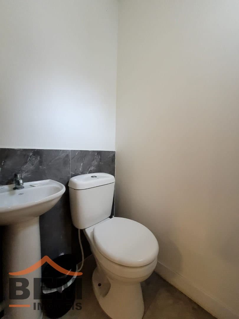 Salas/Conjuntos para Locação com 50m² no bairro Centro, em Itajaí