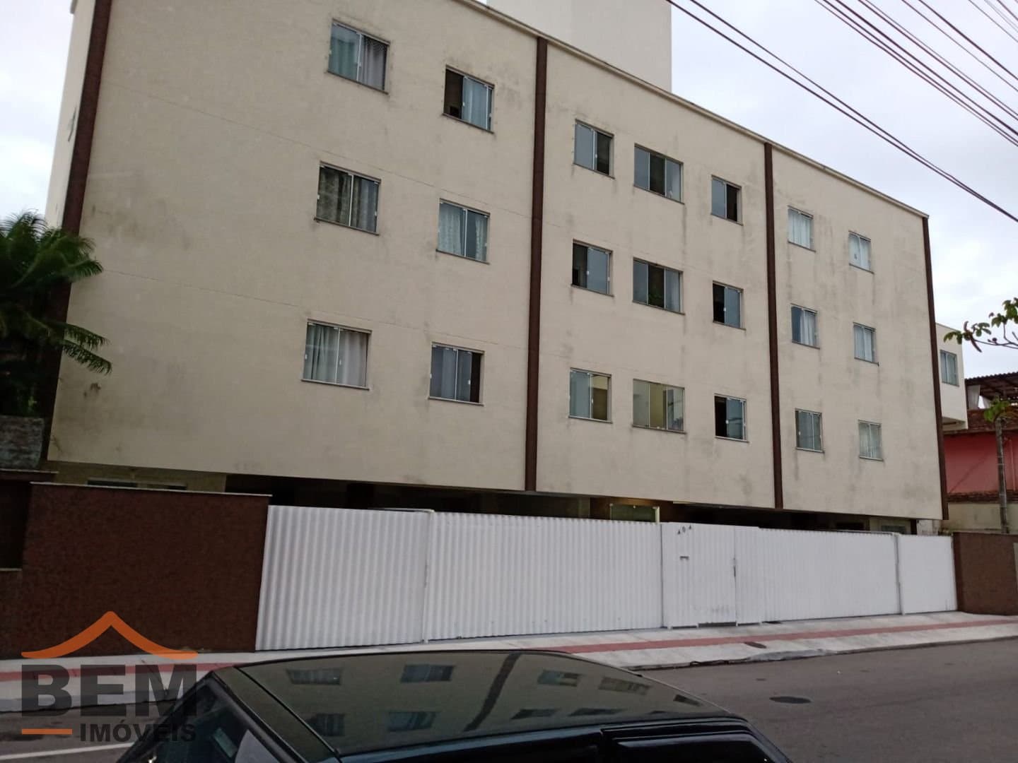 Prédio Comercial para Venda com 168m² no bairro Nações, em Balneário Camboriú