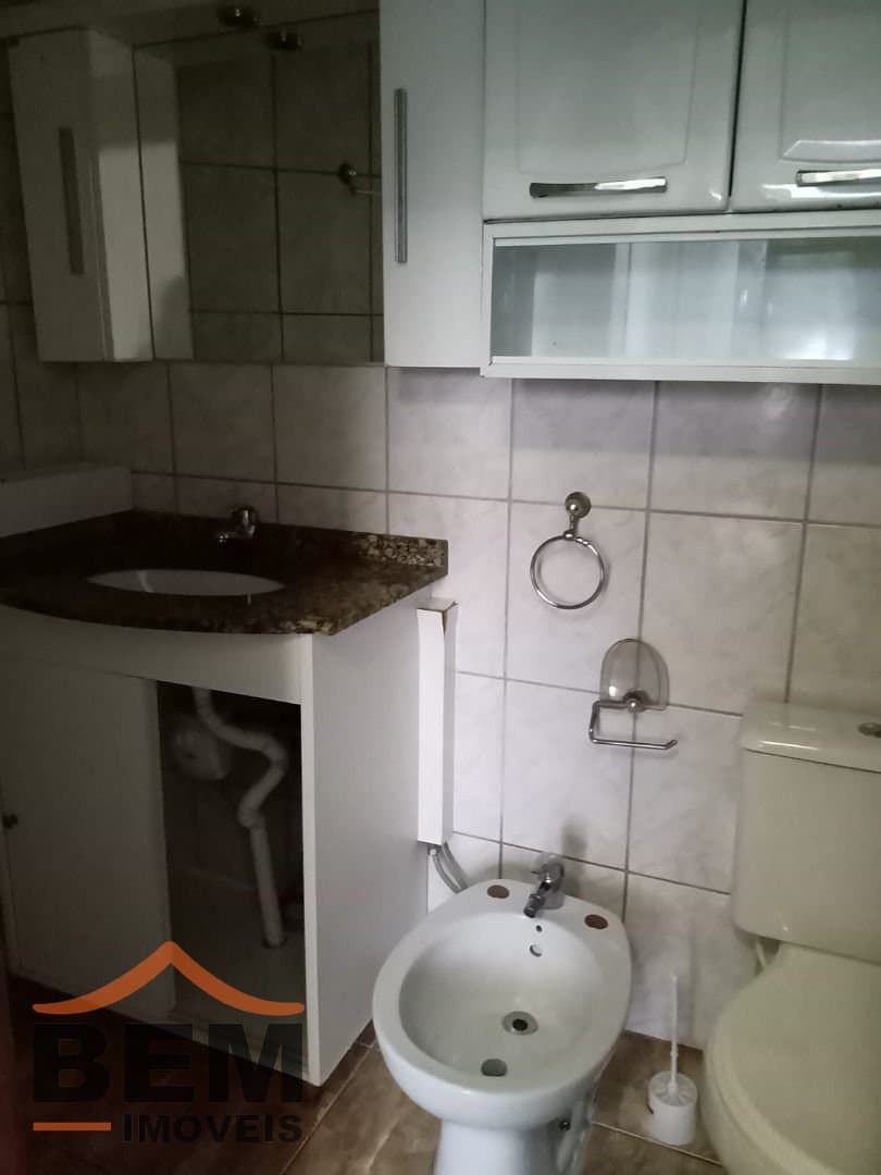 Prédio Comercial para Venda com 168m² no bairro Nações, em Balneário Camboriú