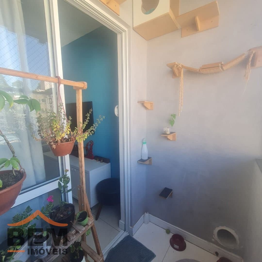 Apartamento para Venda com 2 quartos e 55m² no bairro Espinheiros, em Itajaí