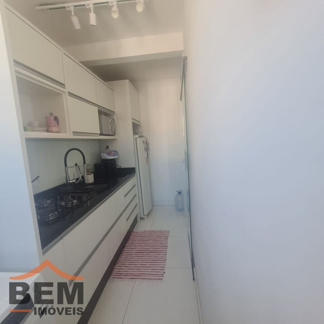 Apartamento para Venda com 2 quartos e 55m² no bairro Espinheiros, em Itajaí