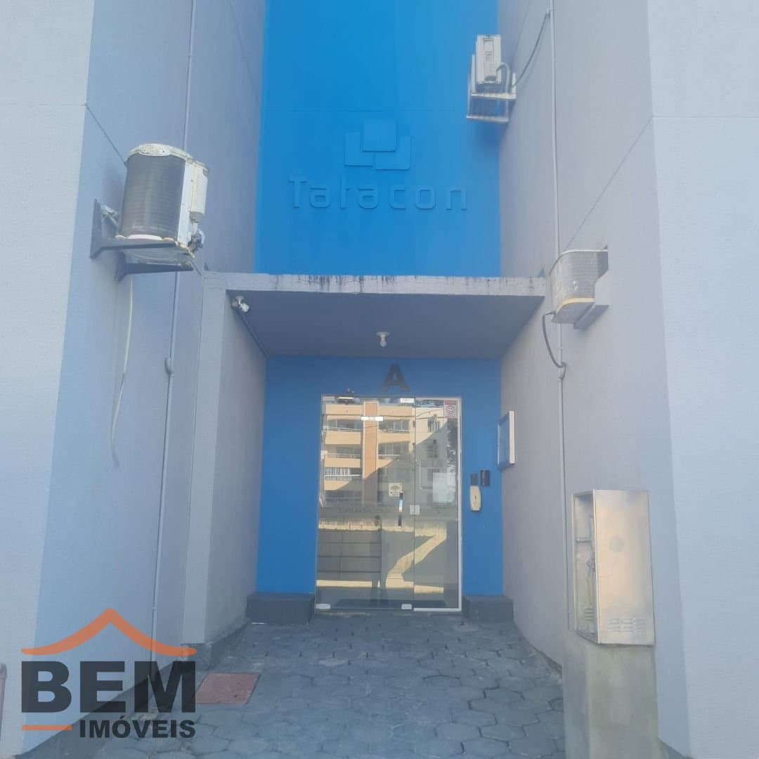 Apartamento para Venda com 2 quartos e 55m² no bairro Espinheiros, em Itajaí