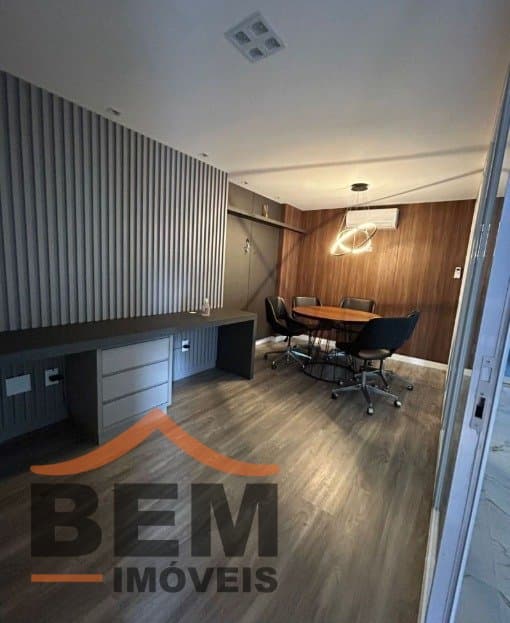 Apartamento para Venda com 2 quartos e 70m² no bairro Centro, em Itajaí