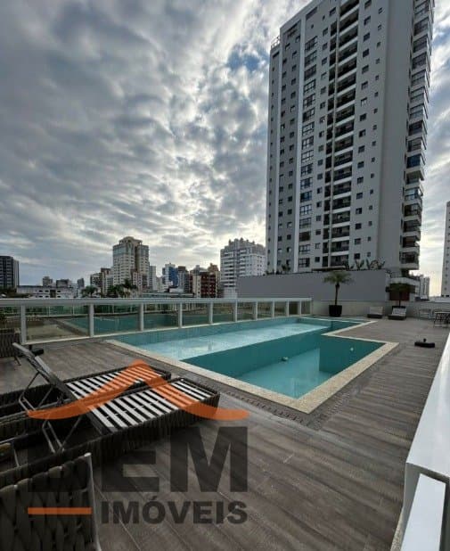 Apartamento para Venda com 2 quartos e 70m² no bairro Centro, em Itajaí