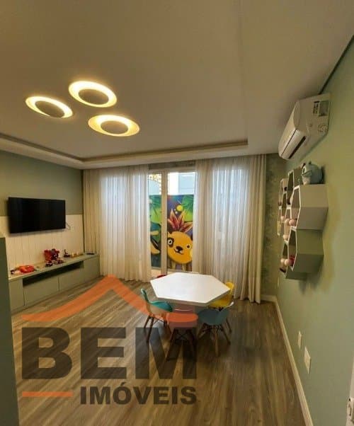 Apartamento para Venda com 2 quartos e 70m² no bairro Centro, em Itajaí
