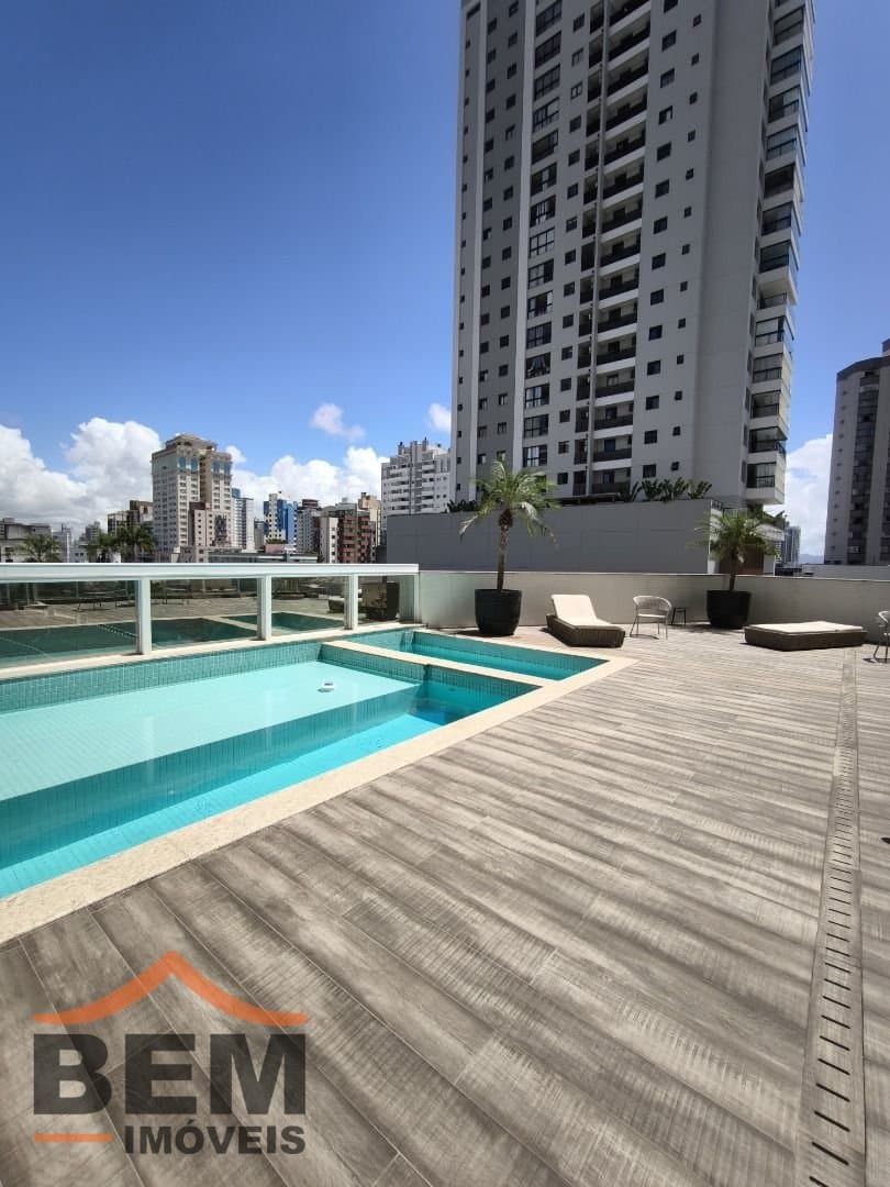 Apartamento para Venda com 2 quartos e 70m² no bairro Centro, em Itajaí