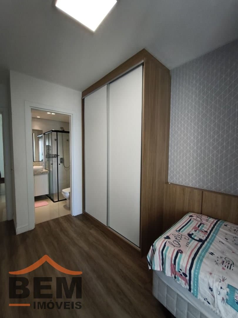 Apartamento para Venda com 2 quartos e 70m² no bairro Centro, em Itajaí