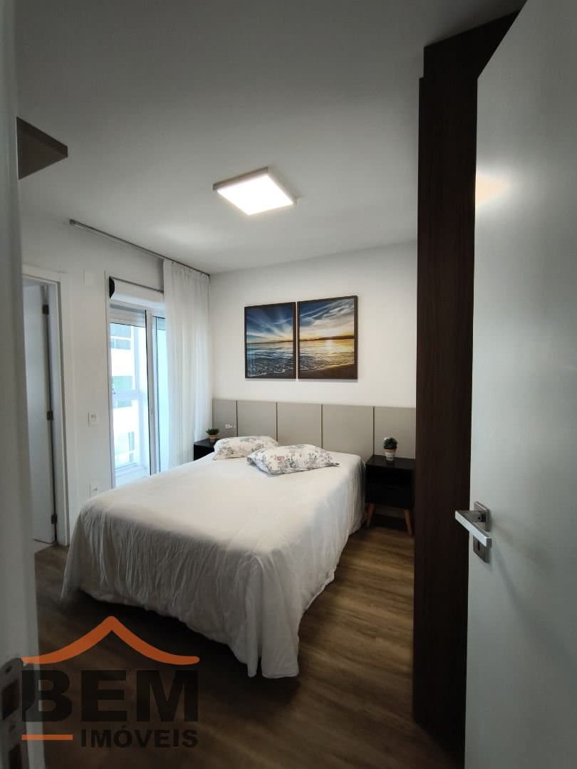 Apartamento para Venda com 2 quartos e 70m² no bairro Centro, em Itajaí