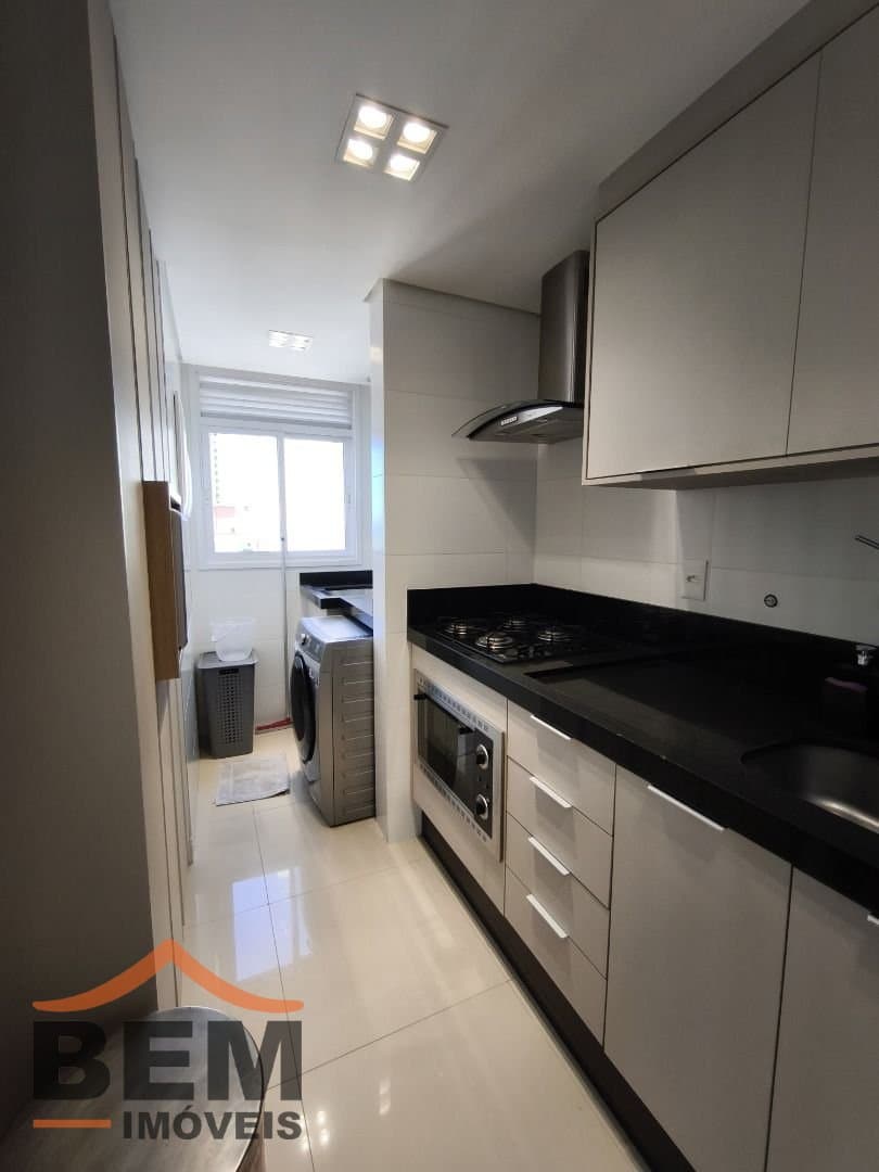 Apartamento para Venda com 2 quartos e 70m² no bairro Centro, em Itajaí