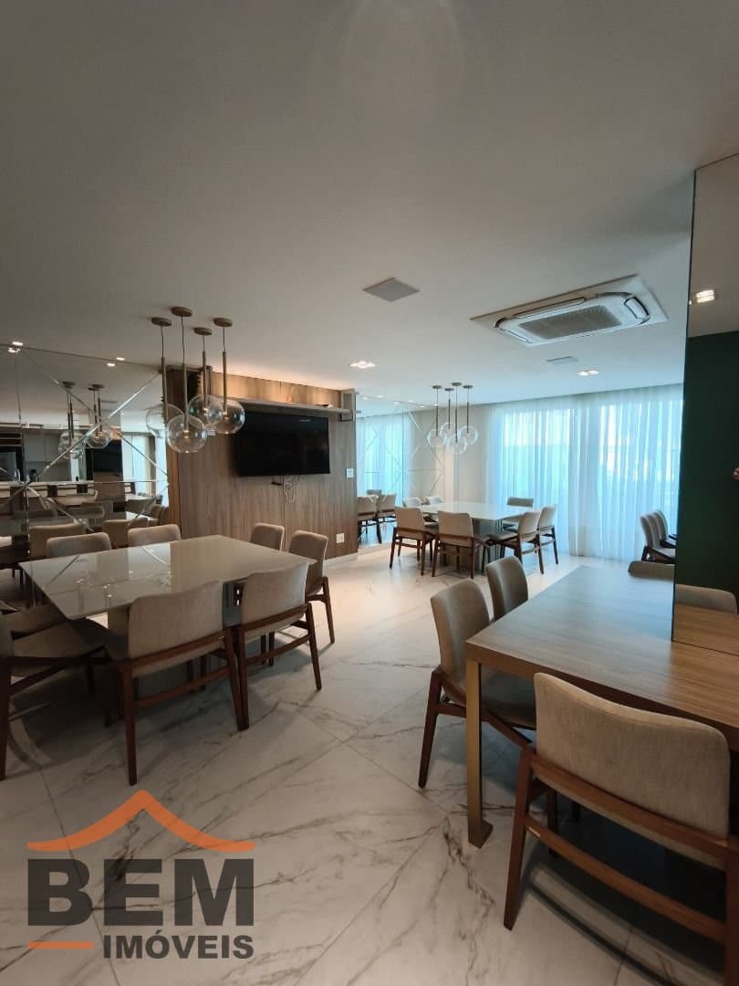 Apartamento para Venda com 2 quartos e 70m² no bairro Centro, em Itajaí