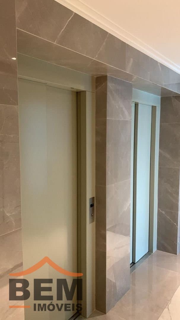 Apartamento para Venda com 2 quartos e 70m² no bairro Centro, em Itajaí