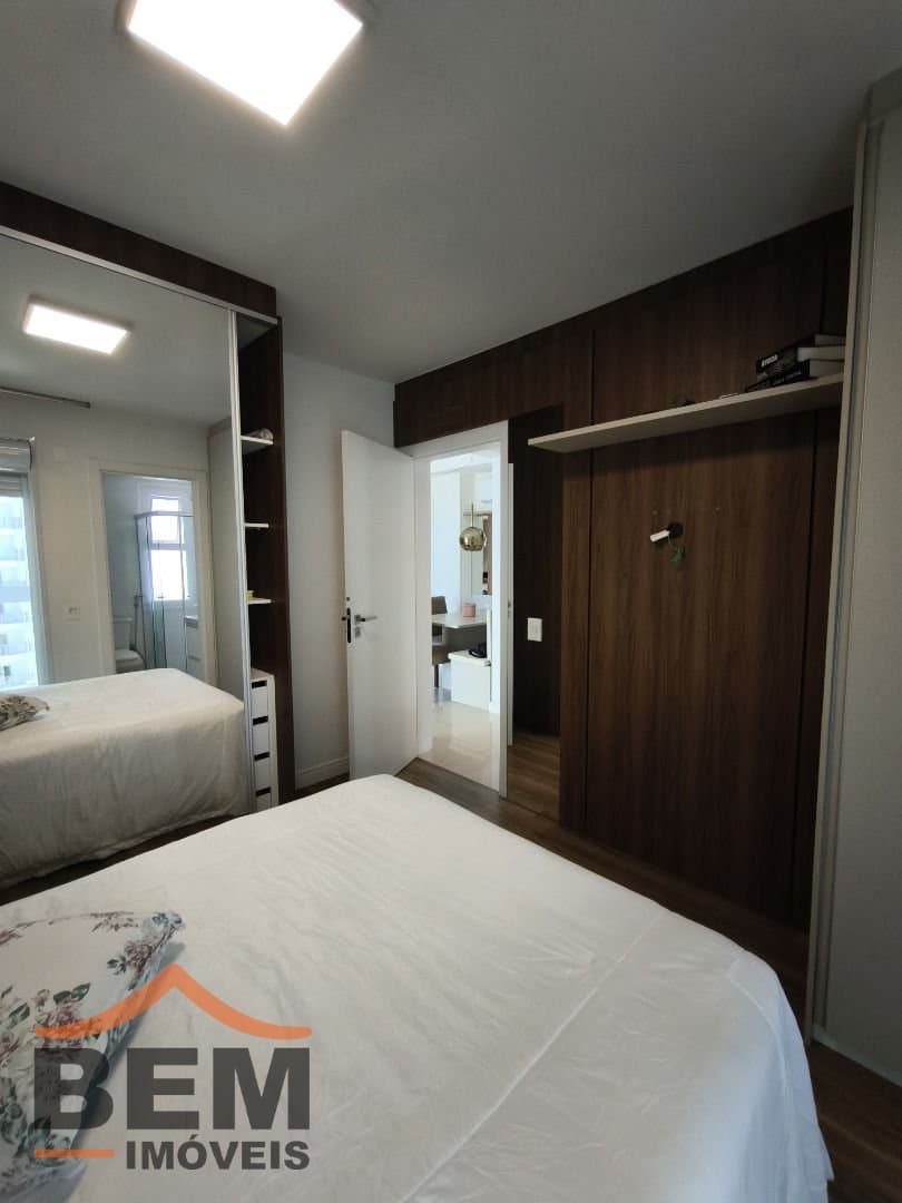Apartamento para Venda com 2 quartos e 70m² no bairro Centro, em Itajaí