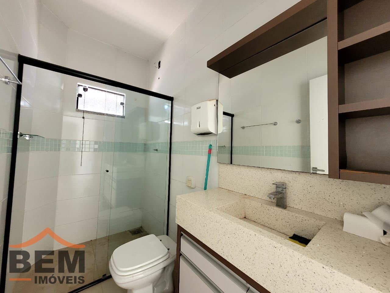 Salas/Conjuntos para Locação com 60m² no bairro Santa Regina, em Itajaí