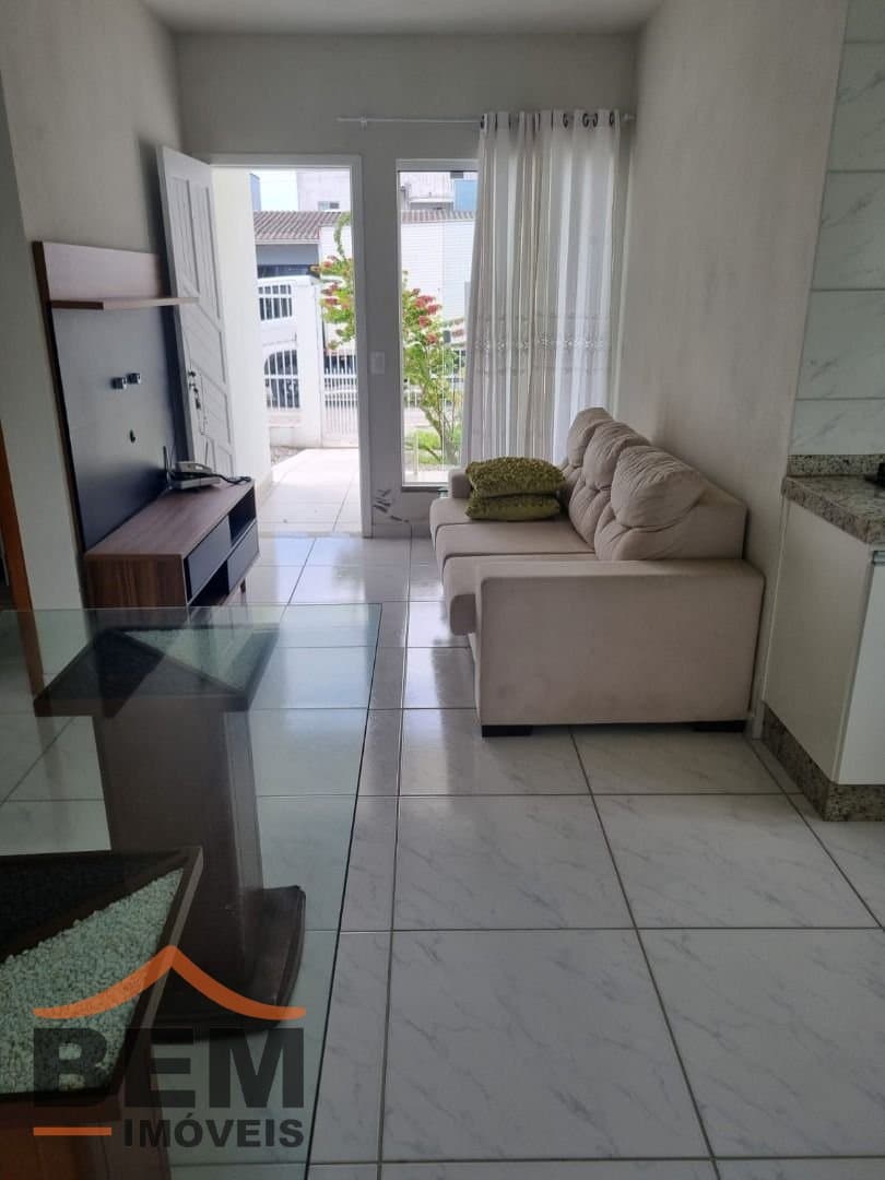 Casa para Venda com 2 quartos e 75m² no bairro Santa Regina, em Itajaí