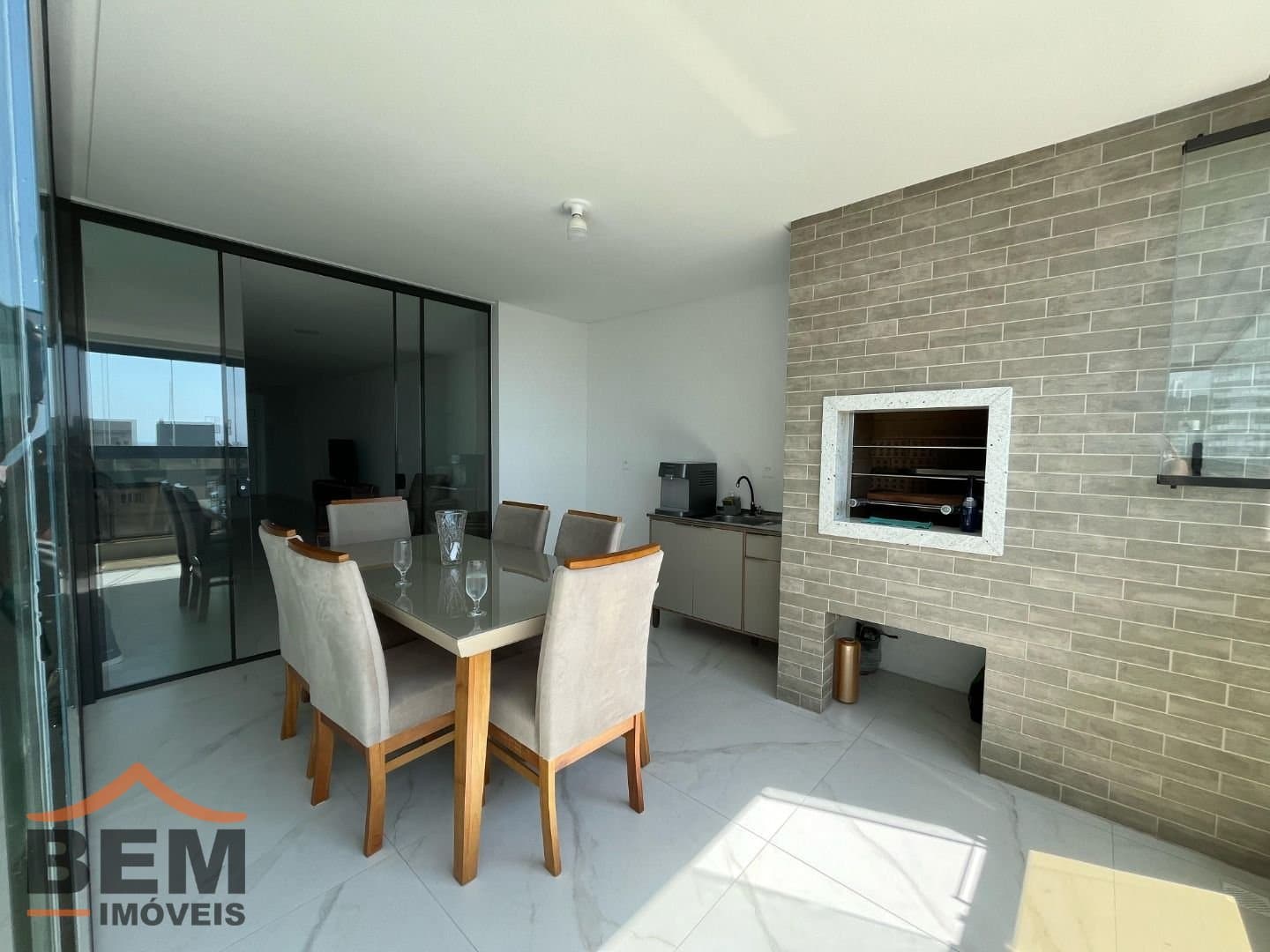 Apartamento para Venda com 3 quartos e 152m² no bairro Praia Brava, em Itajaí