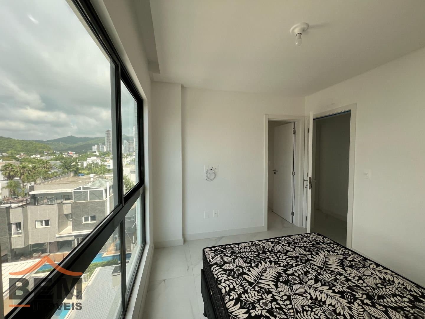 Apartamento para Venda com 3 quartos e 152m² no bairro Praia Brava, em Itajaí