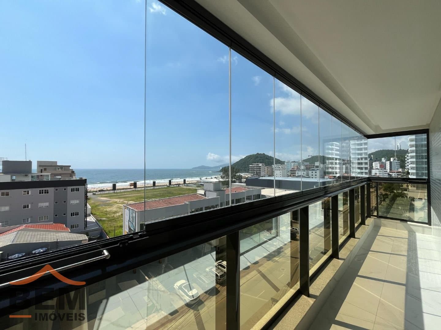 Apartamento para Venda com 3 quartos e 152m² no bairro Praia Brava, em Itajaí