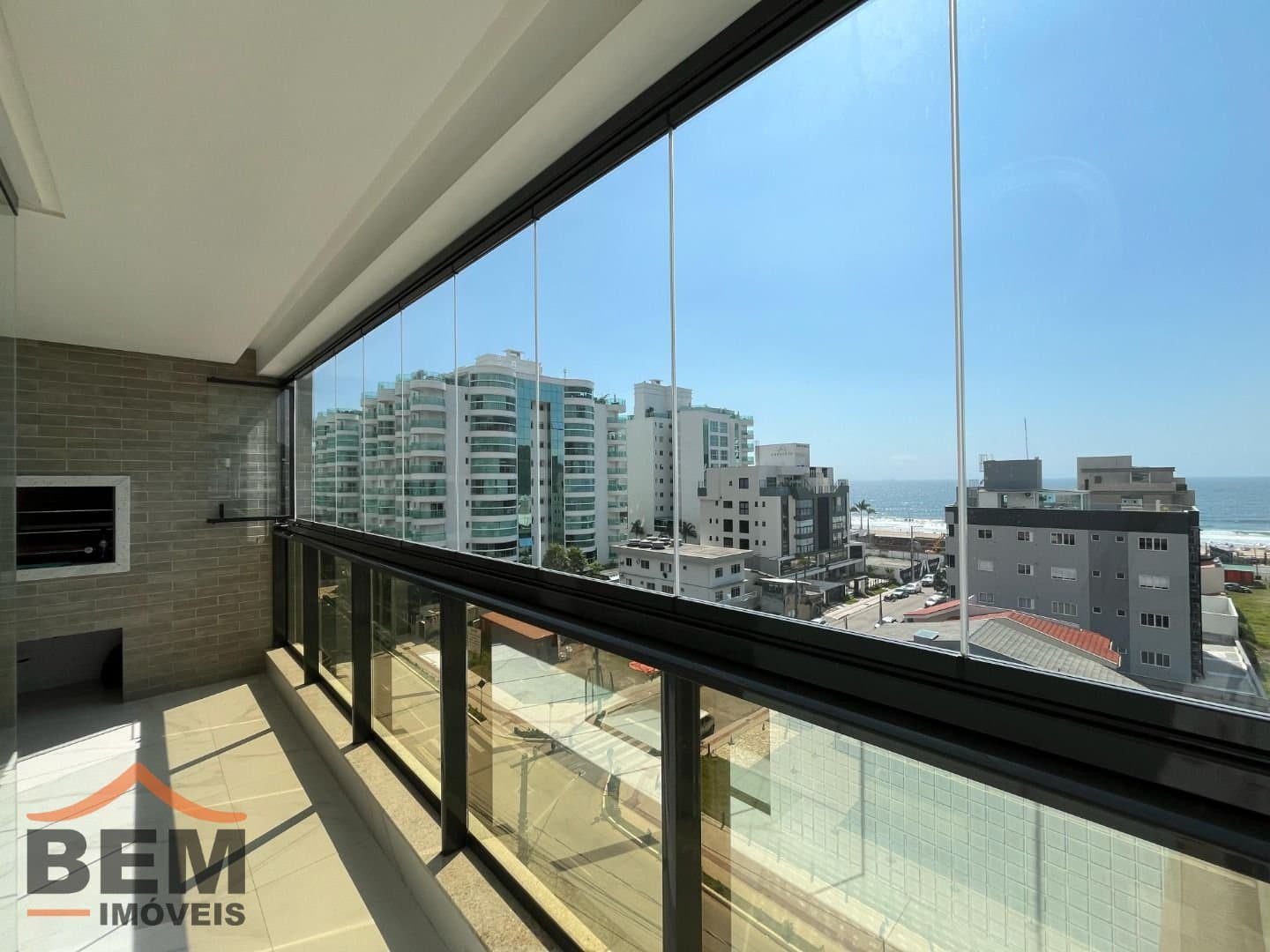 Apartamento para Venda com 3 quartos e 152m² no bairro Praia Brava, em Itajaí