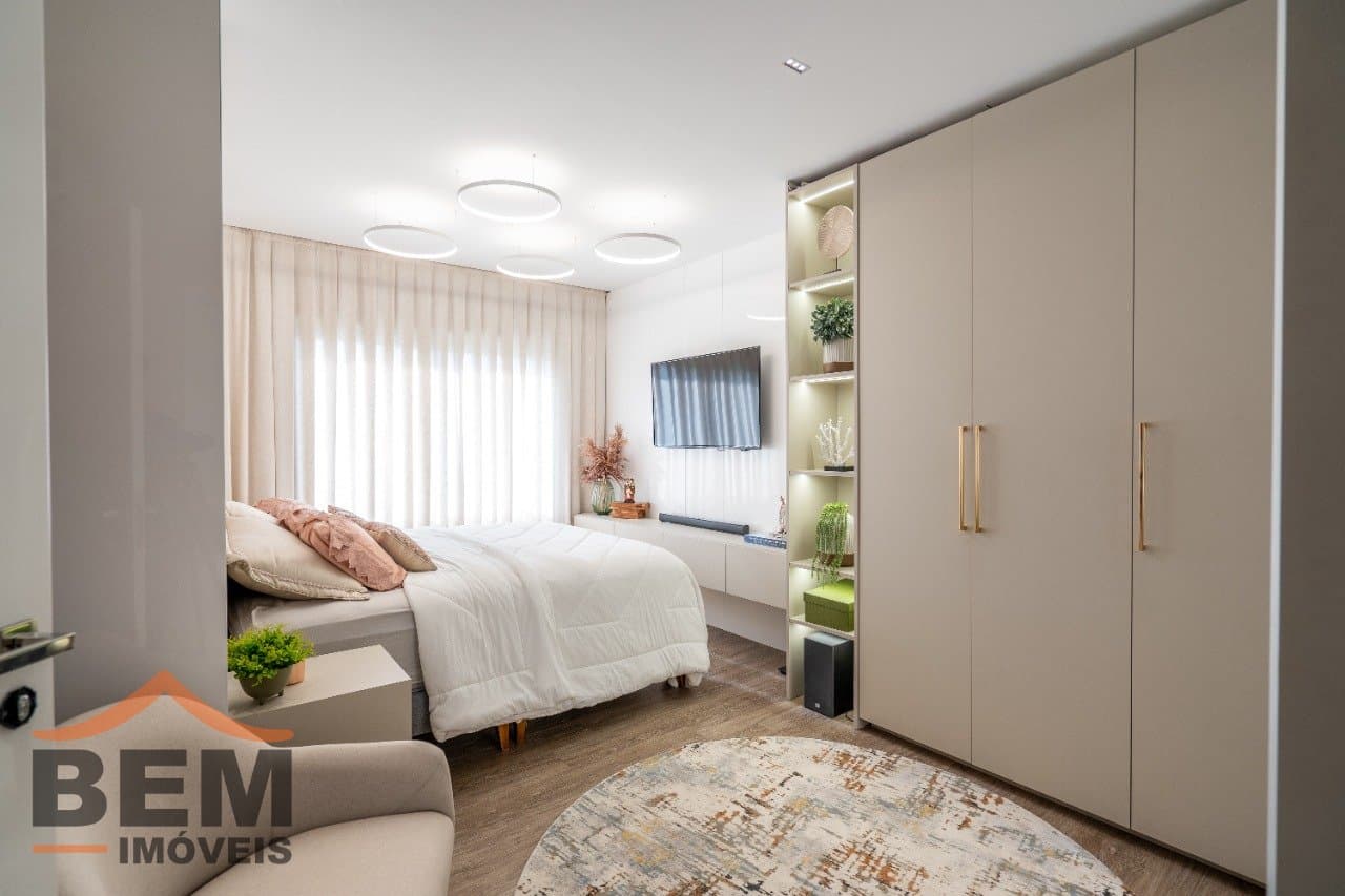 Apartamento para Venda com 3 quartos e 132m² no bairro Fazenda, em Itajaí