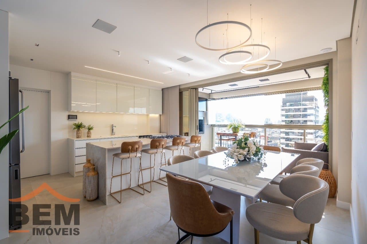 Apartamento para Venda com 3 quartos e 132m² no bairro Fazenda, em Itajaí