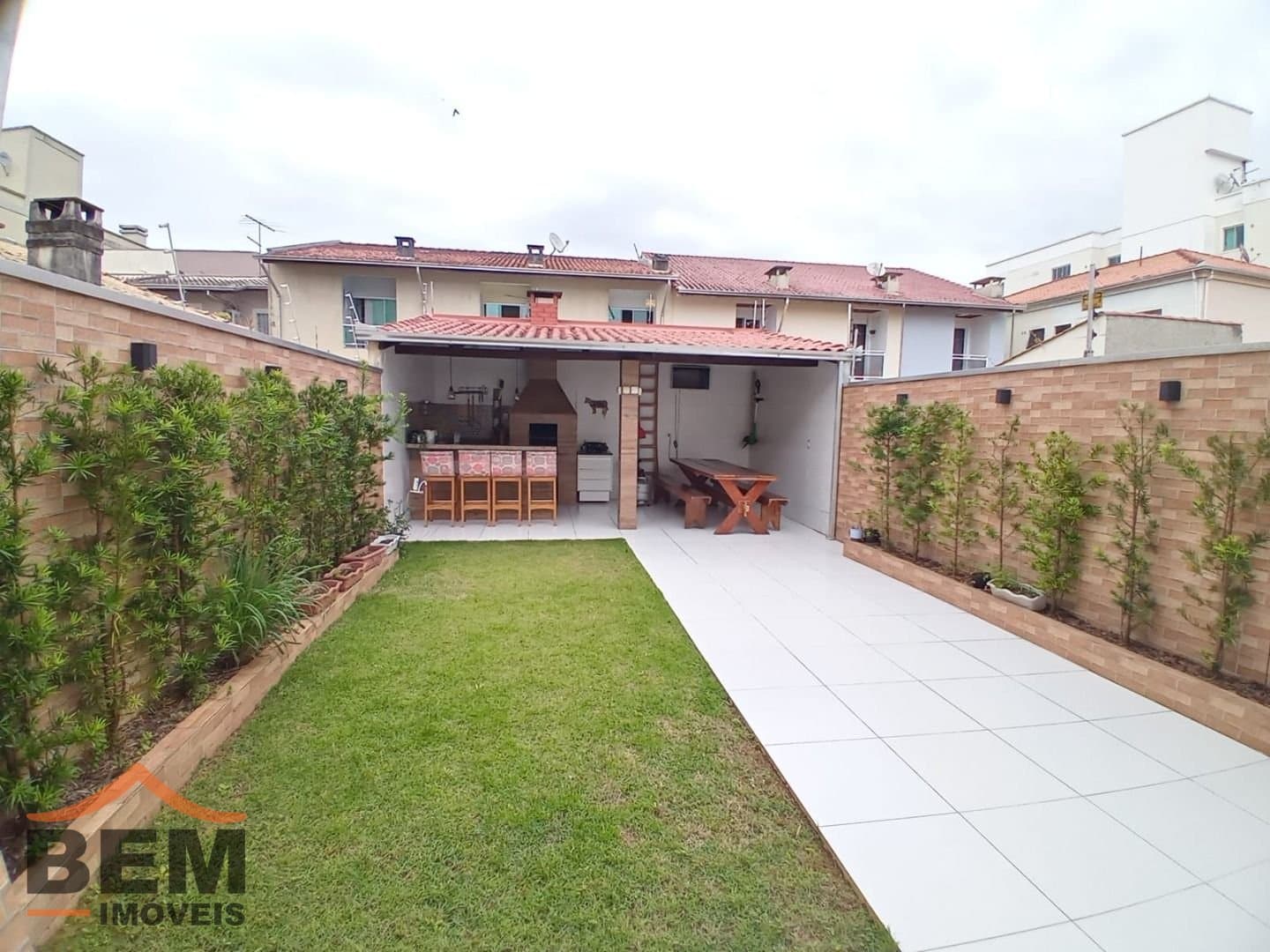 Casa para Venda com 3 quartos e 149m² no bairro Centro, em Camboriú