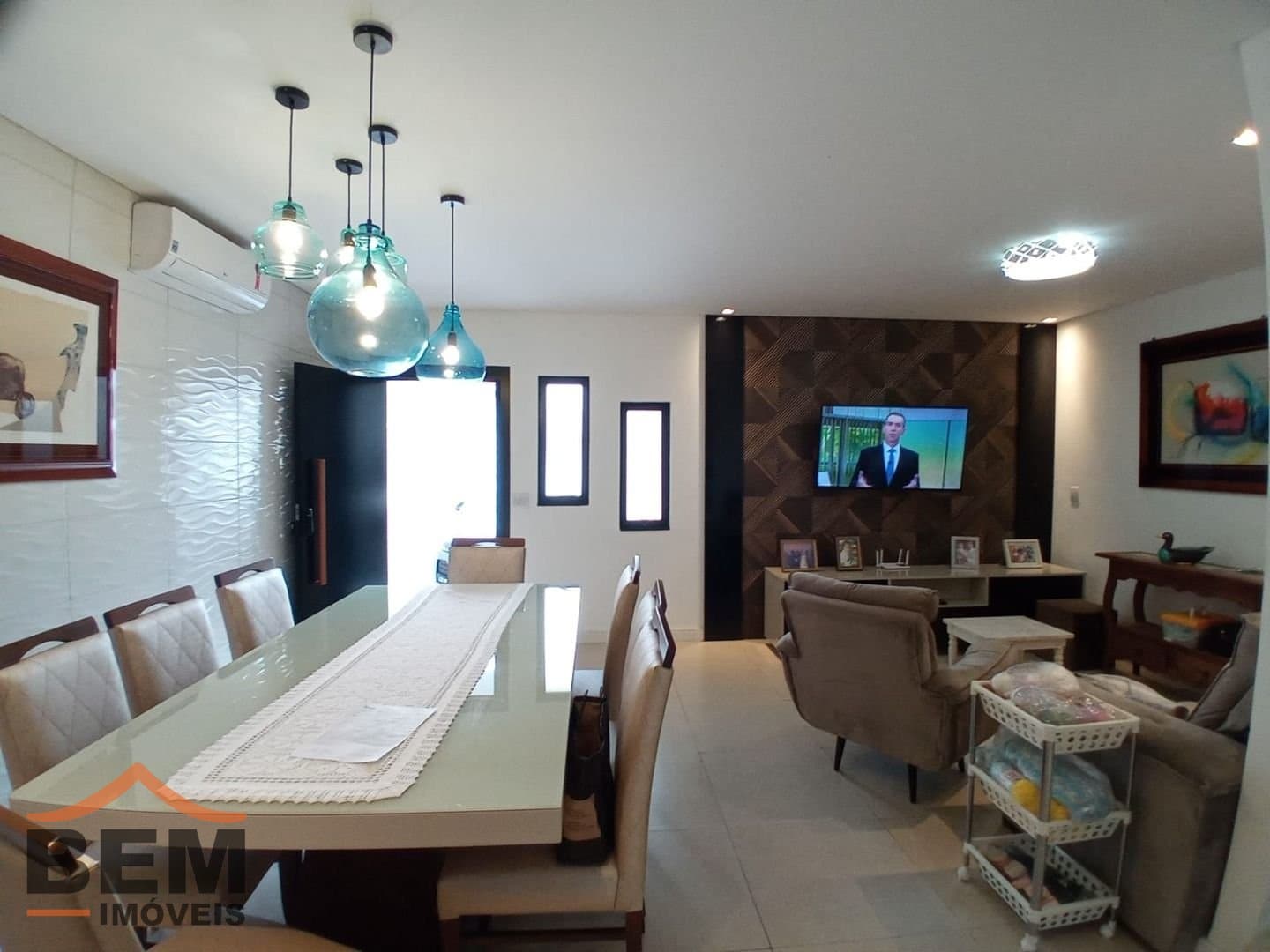 Casa para Venda com 3 quartos e 149m² no bairro Centro, em Camboriú